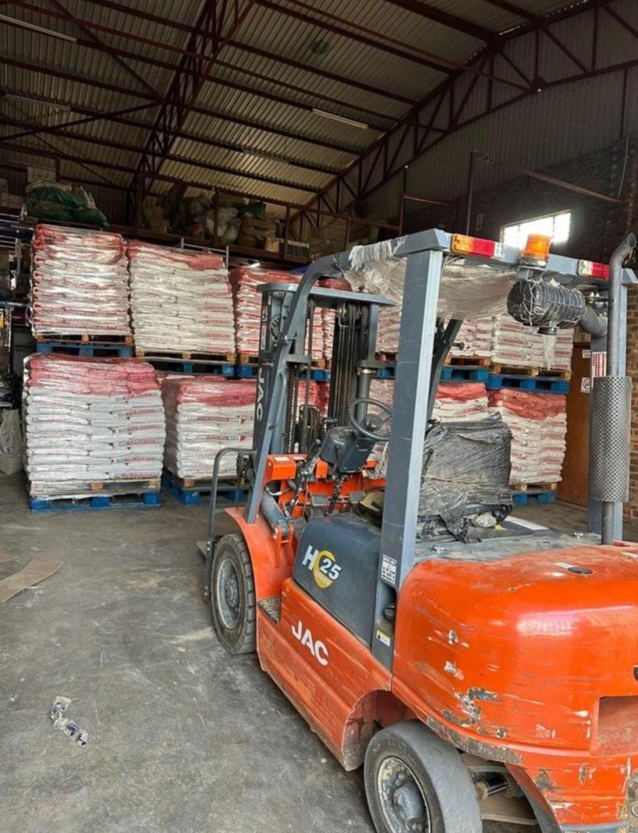 Commercial Property for Sale in Mafikeng Industrial North West